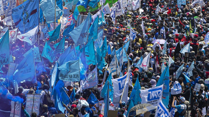 Massa Kembali Datangi Istana Demo UU Cipta Kerja, Ini Ruas Jalan yang Dialihkan