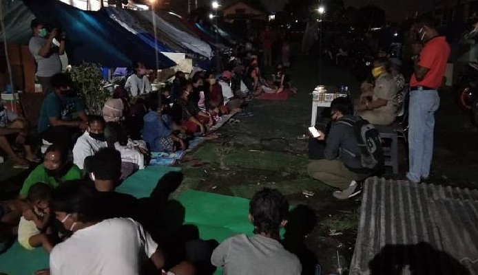 Pemkot Jakut Fasilitasi Pemindahan Warga Pinggir Rel Ancol ke Rusun Marunda