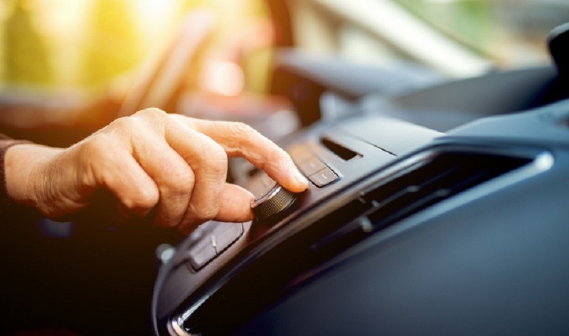 Mendengarkan Musik Pengaruhi Mood Pengemudi, Jangan Salah Pilih Lagu