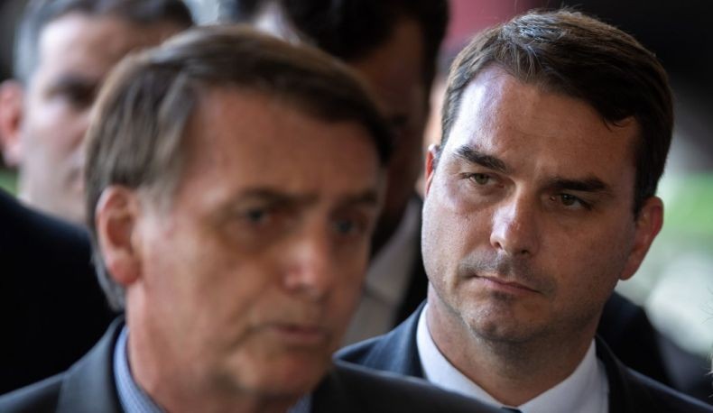 Setelah Presiden Brasil Bolsonaro dan Istri, Giliran Putra Sulung yang Positif Covid-19
