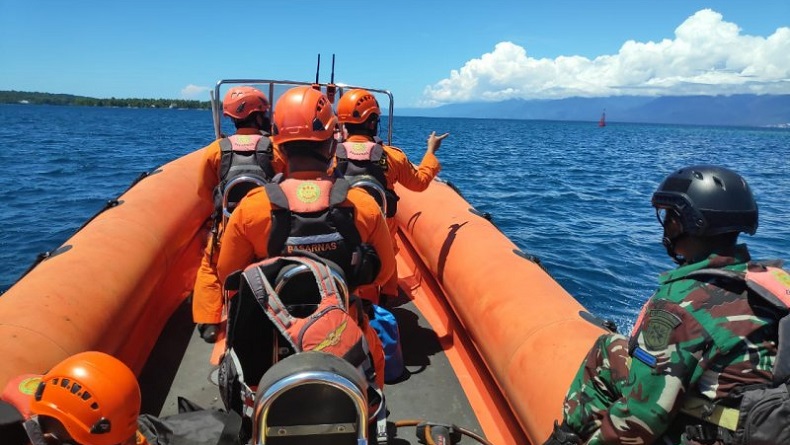 Tim SAR Cari Nelayan Hilang yang Jatuh di Perairan Laut Jayapura