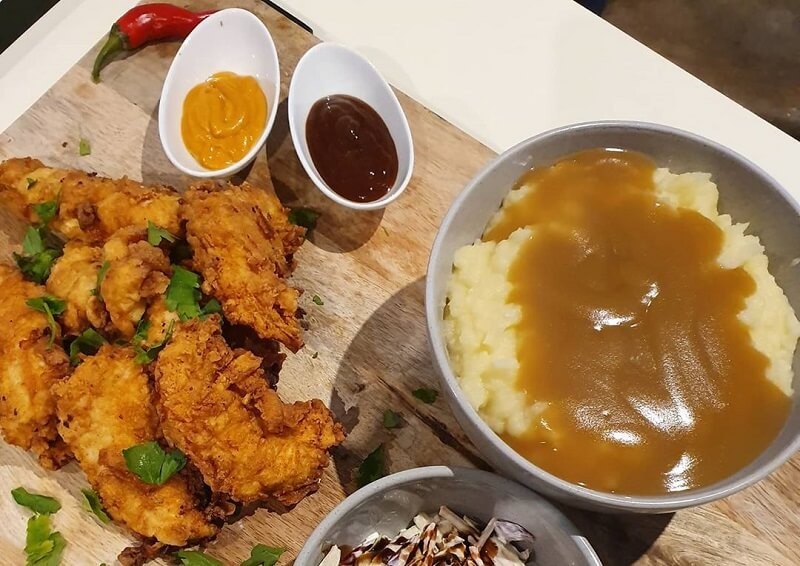 5 Resep Ayam Goreng Terenak, Ternyata Ada yang Pakai Rempah Sederhana Ini