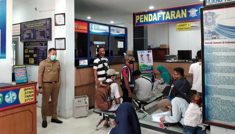 Ada Program Pemutihan Denda, 5.124 Warga OKU Antusias Bayar Pajak Kendaraan