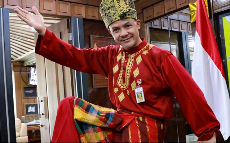 Survei Capres 2024: 24 Persen Pendukung Jokowi-Maruf Akan Pilih Ganjar