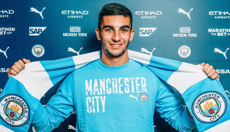 Pemain Baru Manchester City Dapat Warisan dari David Silva