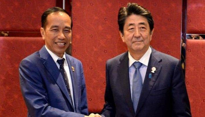 Jokowi Kenang Pertemuan Pertama serta Doakan Shinzo Abe Cepat Sembuh