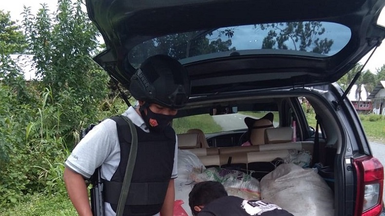 Razia 2 Kecamatan di Malteng, Ratusan Liter Miras Tradisonal Disita Polisi