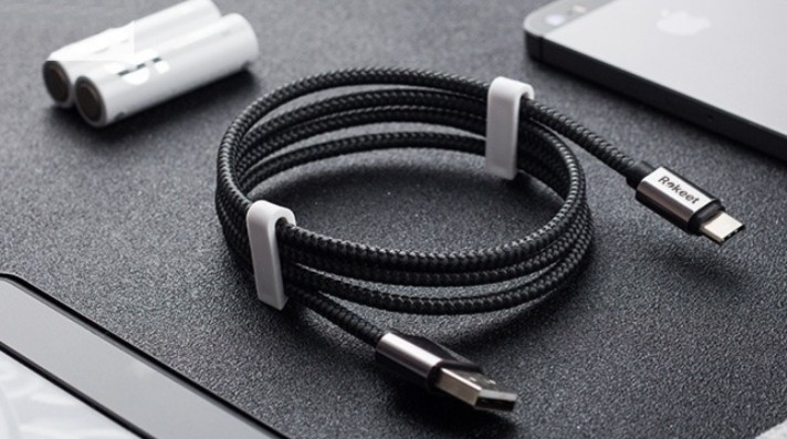 Jaga Performa Smartphone, Jangan Asal Pakai Aksesoris