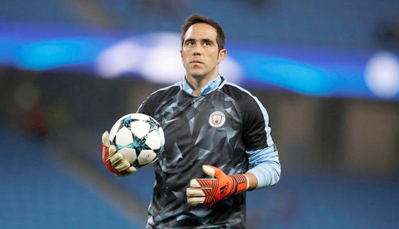 Tinggalkan Manchester City, Claudio Bravo Kembali ke Liga Spanyol