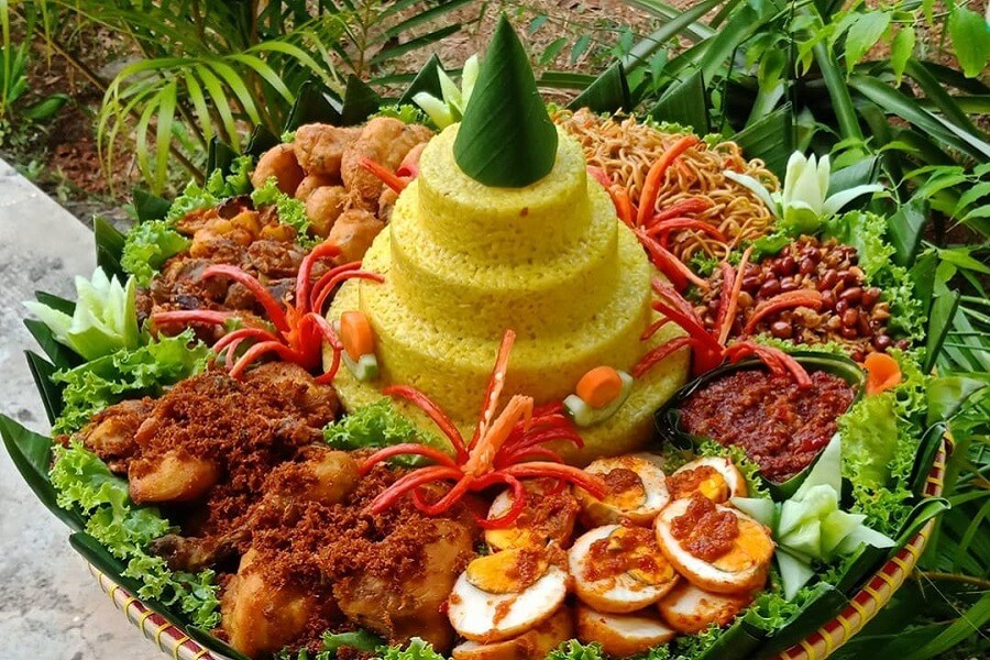 5 Cara Membuat Nasi Tumpeng Terlezat, Unik Bentuknya Ada Love dan Pelangi