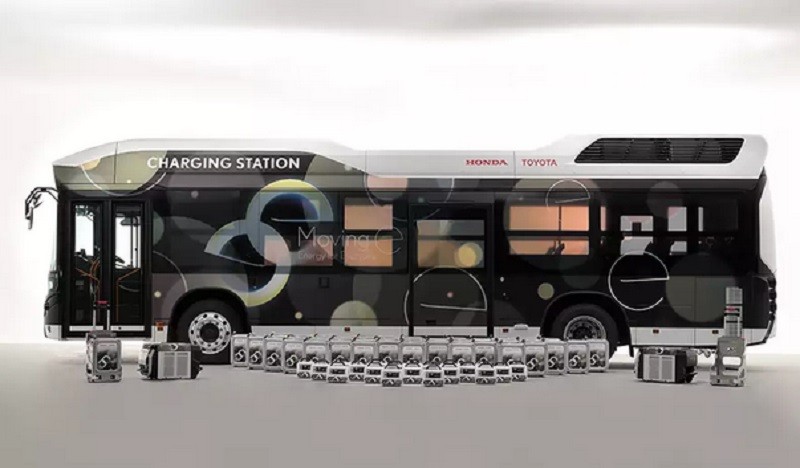 Toyota dan Honda Kolaborasi Bikin Bus Pemasok Listrik untuk Daerah Bencana