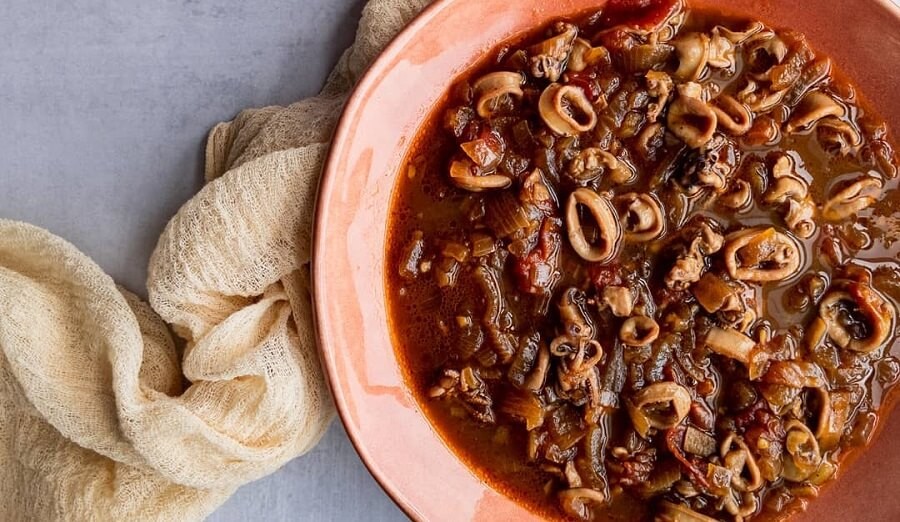 3 Resep Cumi Hitam, Lezat Dimasak Cabai Hijau dan Tumis