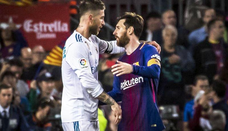 Lupakan Rivalitas, Sergio Ramos Ingin Messi Bertahan di Barcelona