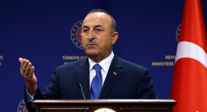 Menlu Turki Sebut Presiden Prancis Macron Histeris soal Konflik Libya dan Suriah