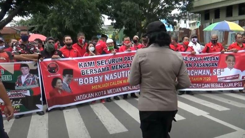 Pendukung Bobby-Aulia Penuhi Area Kantor KPU Medan, Polisi Tutup Jalan Kejaksaan