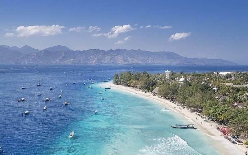 5 Tempat Wisata di Lombok Terpopuler, Unik Ada Air Terjun Sehalus Benang