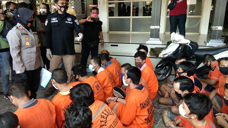 Tangkap 46 Tersangka, Polres Tanjung Perak Amankan 8,5 Kg Sabu asal Malaysia