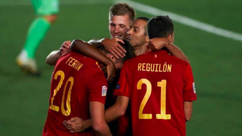 Timnas Spanyol Pesta 4 Gol atas Ukraina