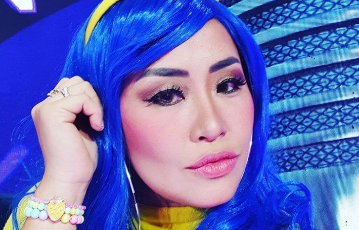 Pernah Terlilit Utang dan Hampir Bunuh Diri, Pinkan Mambo Rela Jual Pisang Goreng