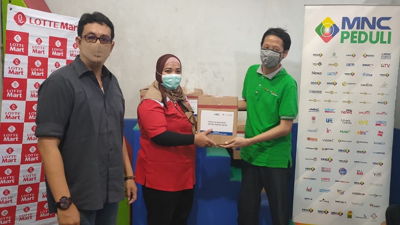 MNC Peduli dan Lotte Mart Bagikan Bingkisan untuk Anak Berkebutuhan Khusus