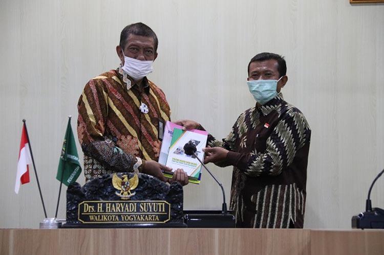 Kepala Sekolah di Yogyakarta Bukukan Pengalaman Belajar di Masa Pandemi Covid-19