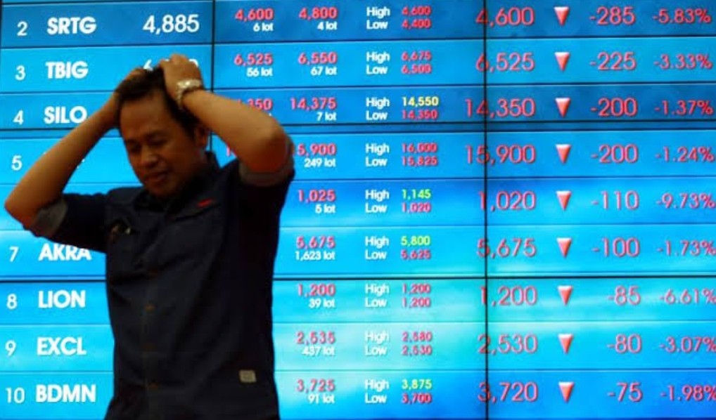 444 Saham Melemah, IHSG Ditutup di Zona Merah 4.891