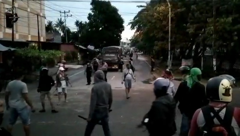 Kota Sorong Memanas, 2 Kelompok Pemuda Bentrok Bawa Senjata Tajam