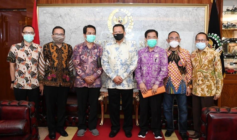 Bamsoet Minta Alat Kesehatan Tak Masuk Kategori Pajak Barang Mewah