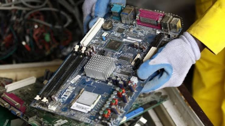 4 Pentingnya Garansi Saat Membeli Gadget