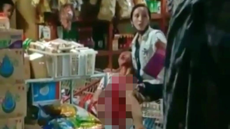 Warga Prabumulih Geger, Ada Orang Ditusuk Bersimbah Darah Nyender di Warung