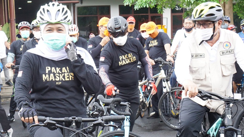 Libur Panjang, Khofifah Imbau Warga Jatim Tetap Jaga Protokol Kesehatan