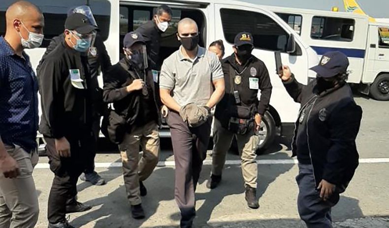 Diampuni Presiden Duterte, Marinir AS yang Bunuh Transgender Dideportasi dari Filipina