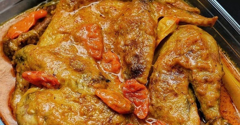 Mencicipi Ayam Lodho Khas Tulungagung, Lezat Ada Aroma Bakar Menggugah Selera