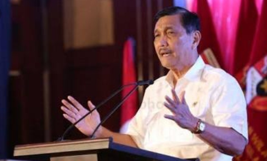 Luhut Targetkan Indonesia Produksi Baterai Lithium Mobil Listrik 2024