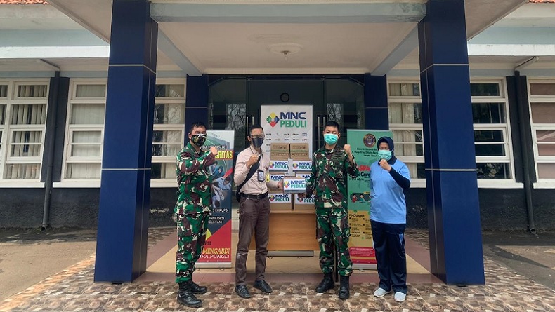 MNC Peduli Salurkan Minuman dan Makanan Ringan kepada Sejumlah RS di Jakarta Timur