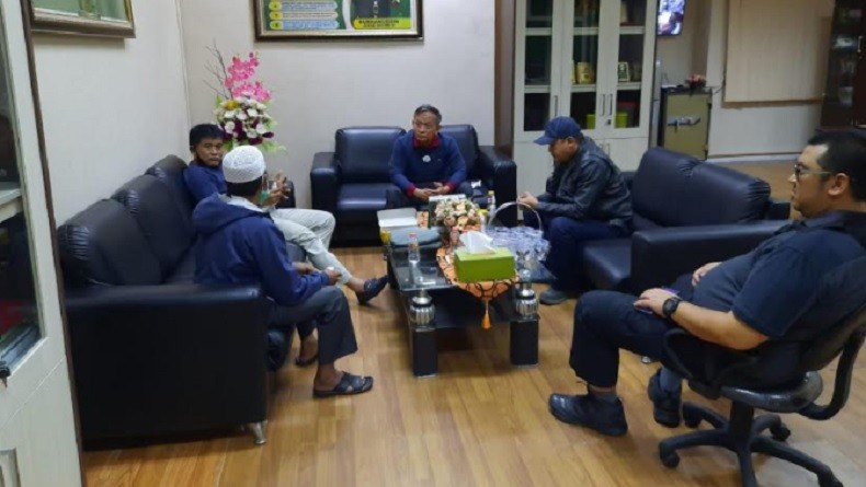 Kejagung Tangkap Buronan Samson Fareddy di Gubuk Kebun Kelapa Sawit