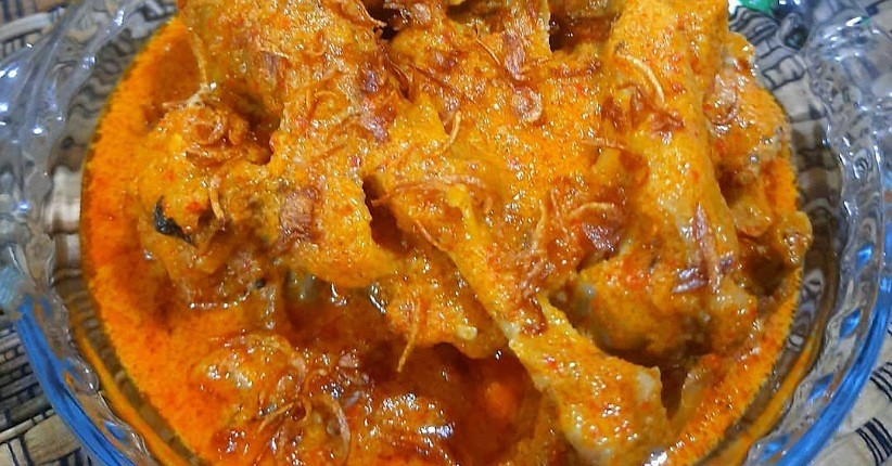 Resep Membuat Opor Ayam Bumbu Merah, Lezat Dimasak Pakai Rempah