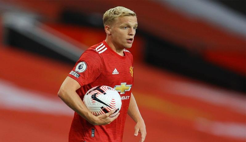 Tak Jadi Pilihan Solskjaer, Van de Beek Cari Jalan Keluar dari Manchester United