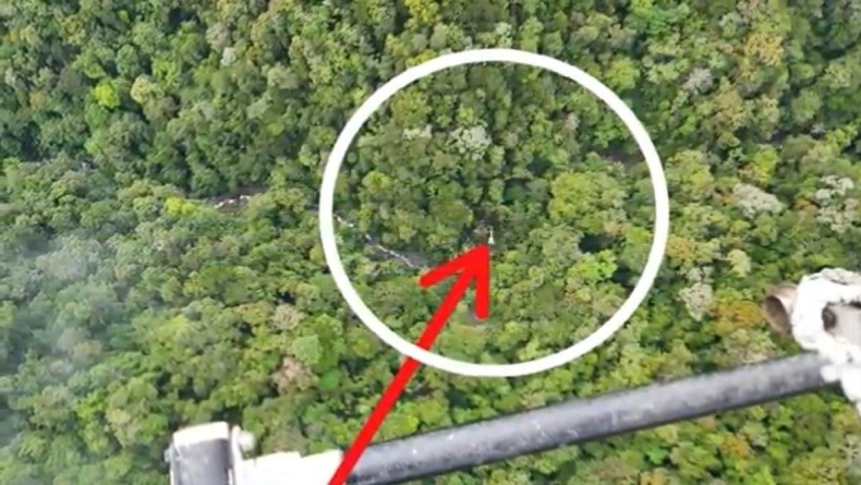 Kru Helikopter PT NUH yang Mendarat Darurat di Kabupaten Paniai Papua Berhasil Dievakuasi