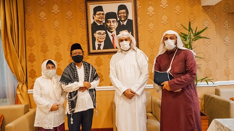 Silaturahmi ke Kediaman Mahfud MD, Syekh Ali Jaber: Mengunjungi Guru Saya