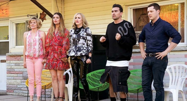 Schitt's Creek Borong Penghargaan di Emmy Awards 2020