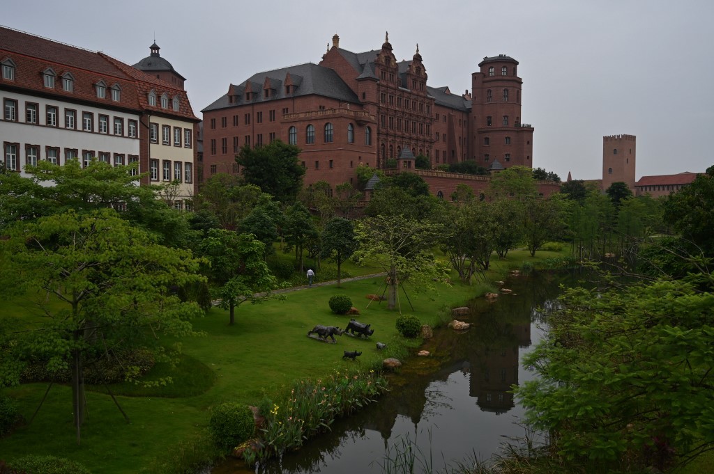 Laboratorium Huawei di China Terbakar