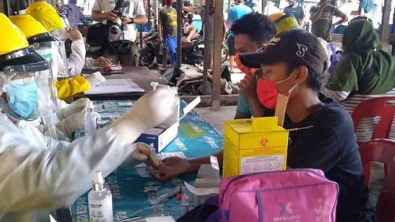 Positif Covid-19 Tembus 275.213 Orang, 10 Provinsi Bertambah di Atas 100 Orang