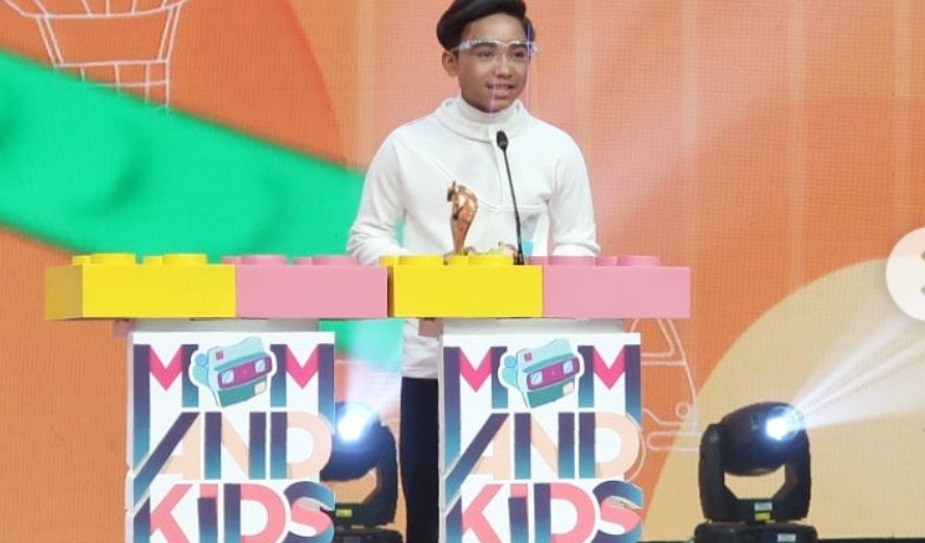 Keluarga Ruben Onsu Borong Piala Mom and Kids Awards 2020, Betrand Peto: Terima Kasih Dukungannya