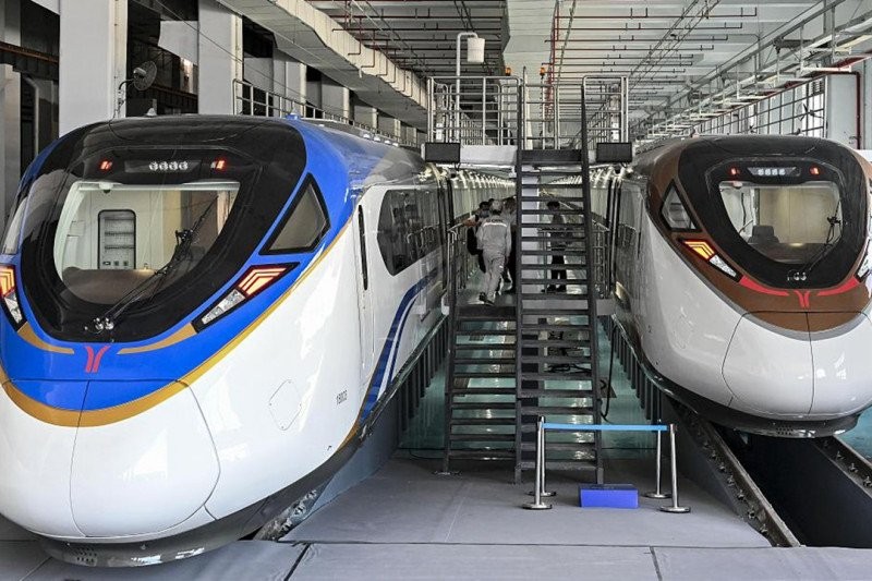 China Kini Memiliki Kereta Metro Bawah Tanah Tercepat