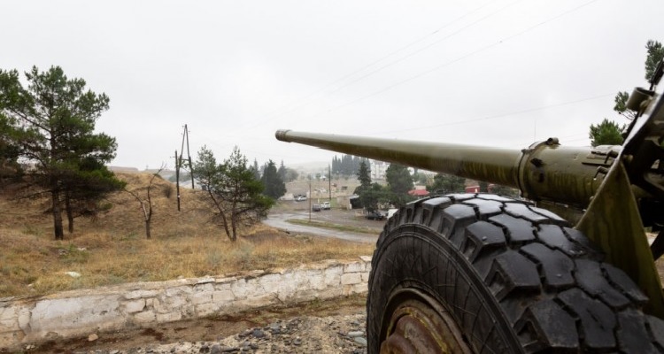 Azerbaijan dan Armenia Sepakat Akhiri Perang di Wilayah Sengketa Nagorno-Karabakh