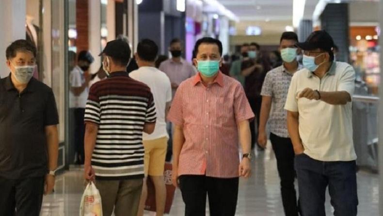 Pjs Gubernur Sulut Agus Fatoni Pantau Penerapan Protokol Kesehatan di Mal Manado