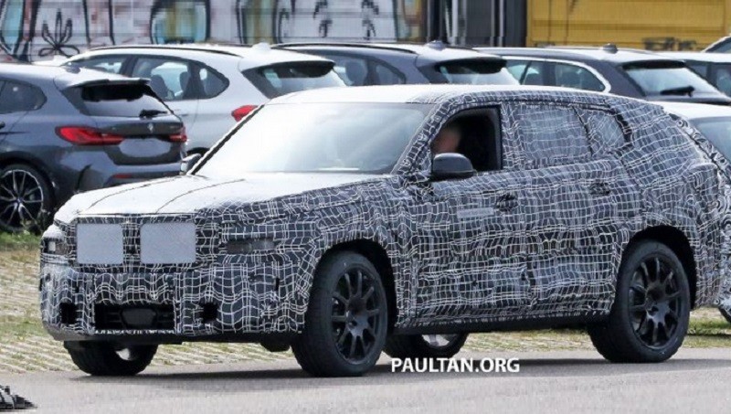 SUV Misterius BMW Tertangkap Kamera Mata-Mata, Diduga X8