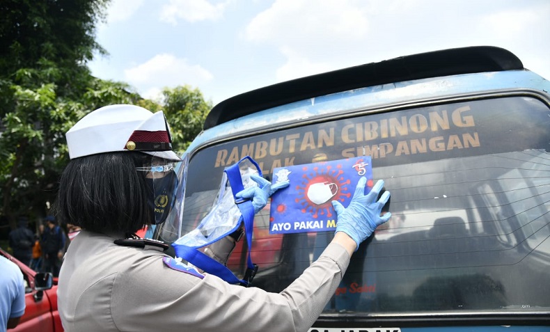 Korlantas Polri Gancarkan Kampanye Pakai Masker di Tempat Umum