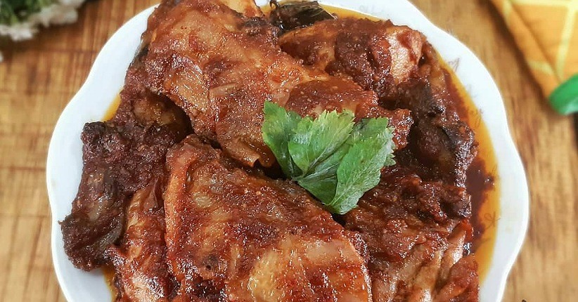 Ide Menu Harian Simpel, Enaknya Bikin Ayam Semur Pedas Manis